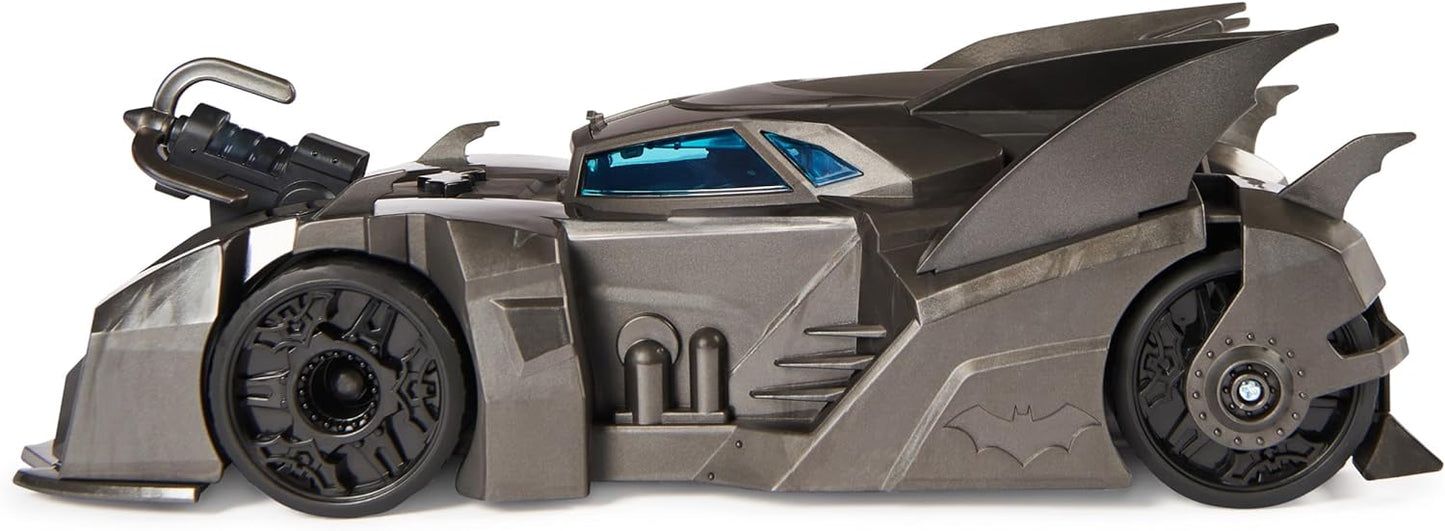 DC Comics, Crusader Batmobile Playset with Exclusive 4-inch Batman Figure